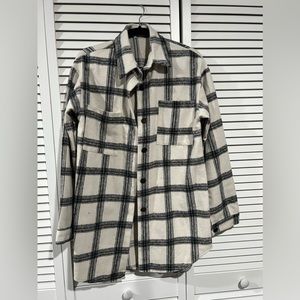 Boutique flannel shacket size L